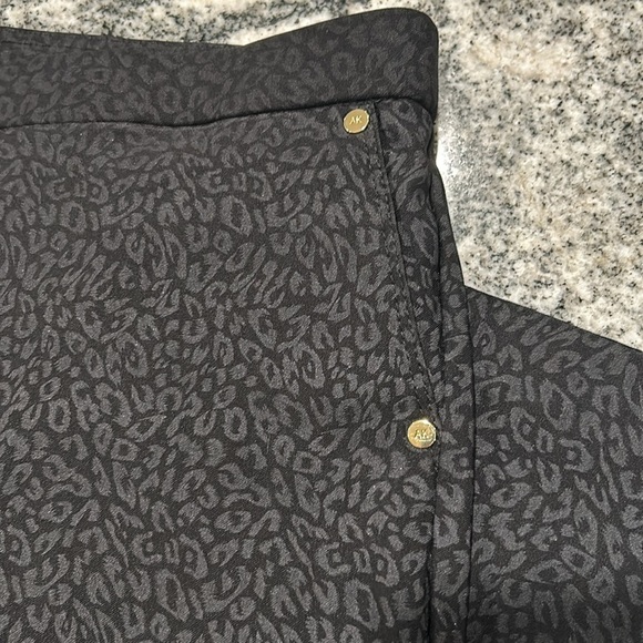 Anne Klein size 6, amazing pants with stretch and details! - Picture 3 of 13